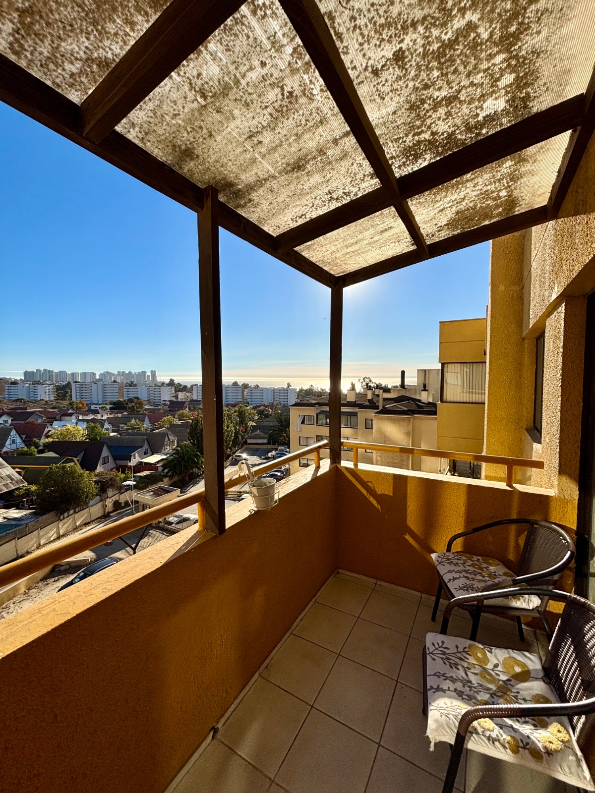 Departamento amoblado con vista al mar en arriendo en Concón