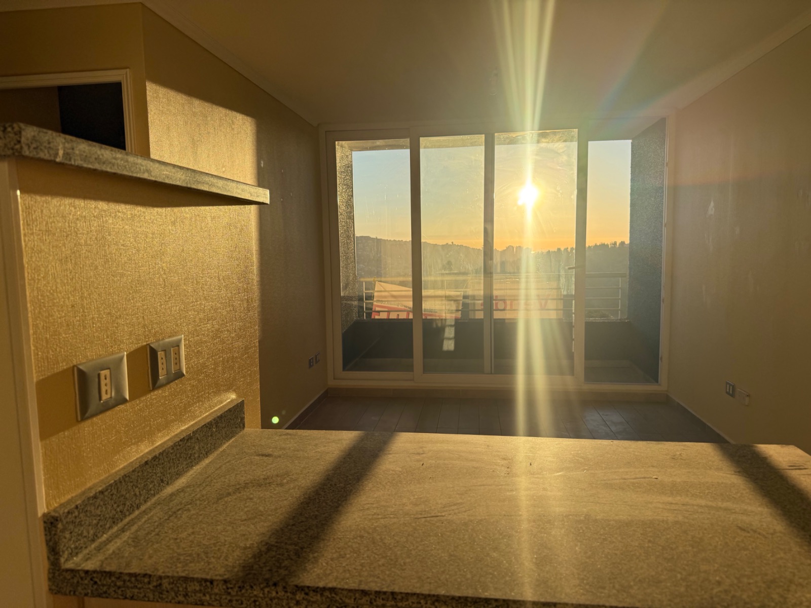 Departamento luminoso en venta en Canal Beagle, Viña del Mar