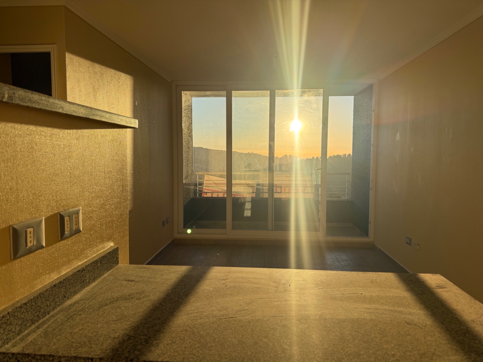 Departamento luminoso en venta en Canal Beagle, Viña del Mar
