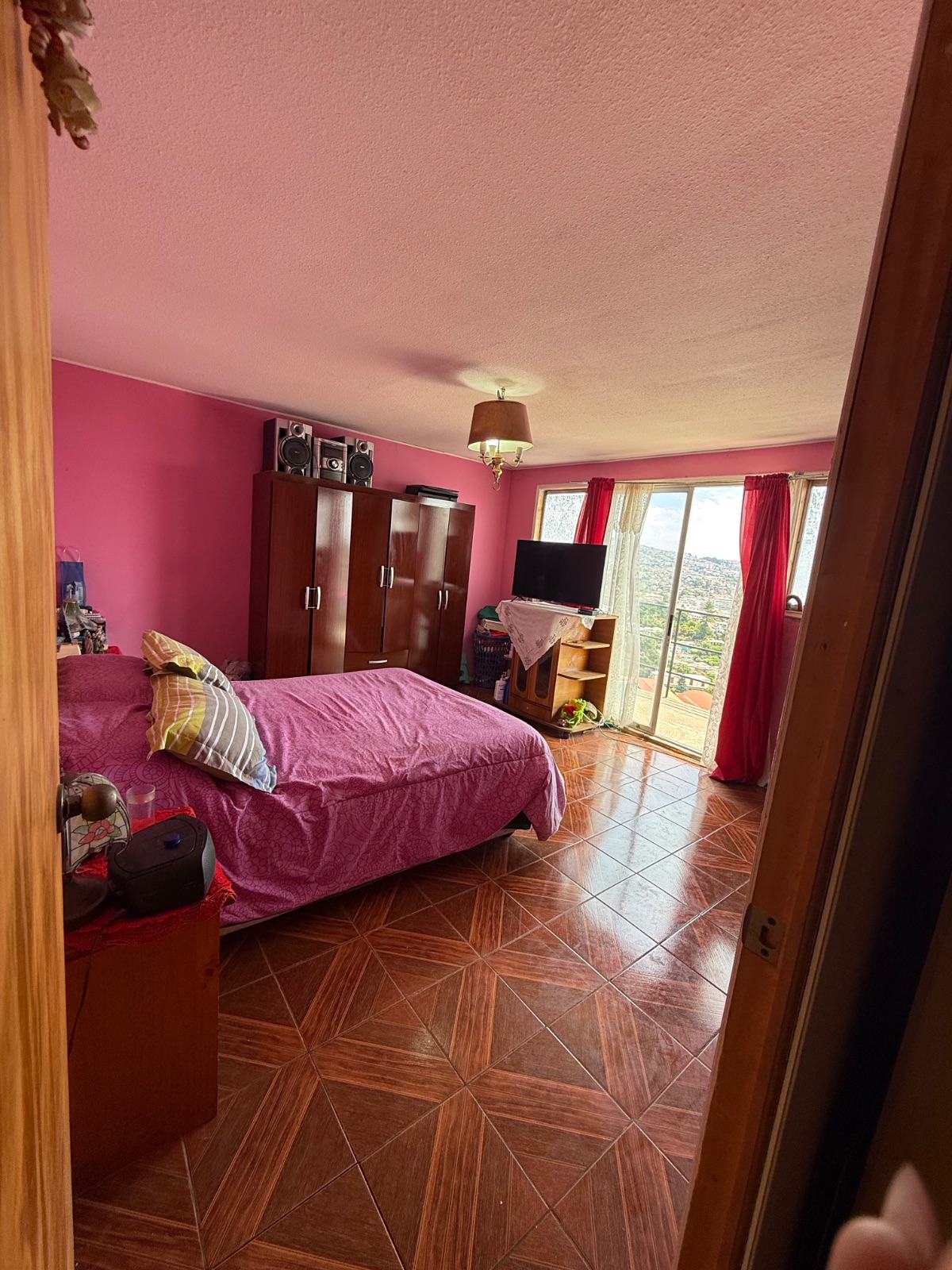 Gran propiedad con tres casas en Cerro Ramaditas, Valparaíso