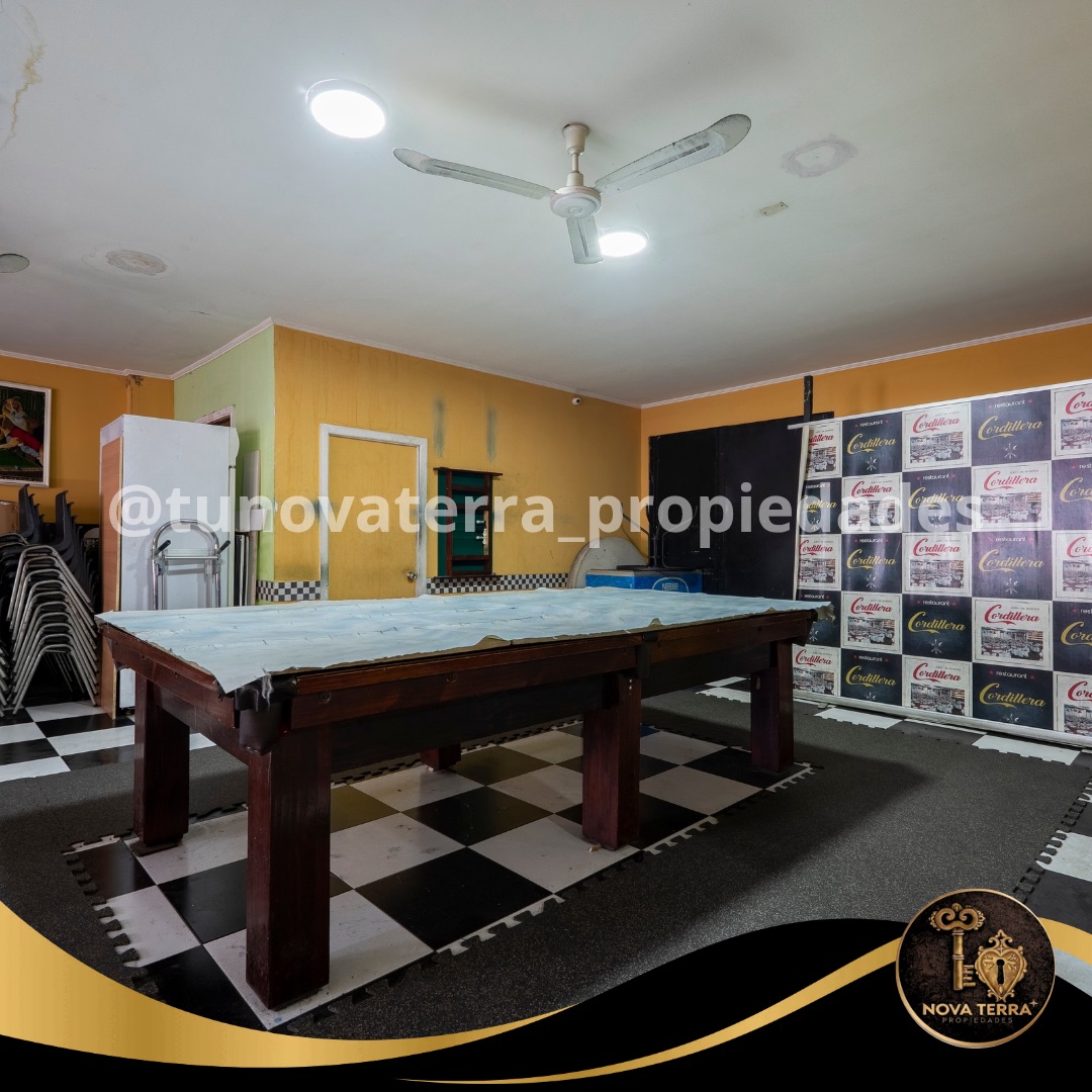 Restaurante, salón de eventos y casa habitacional en Peñalolén