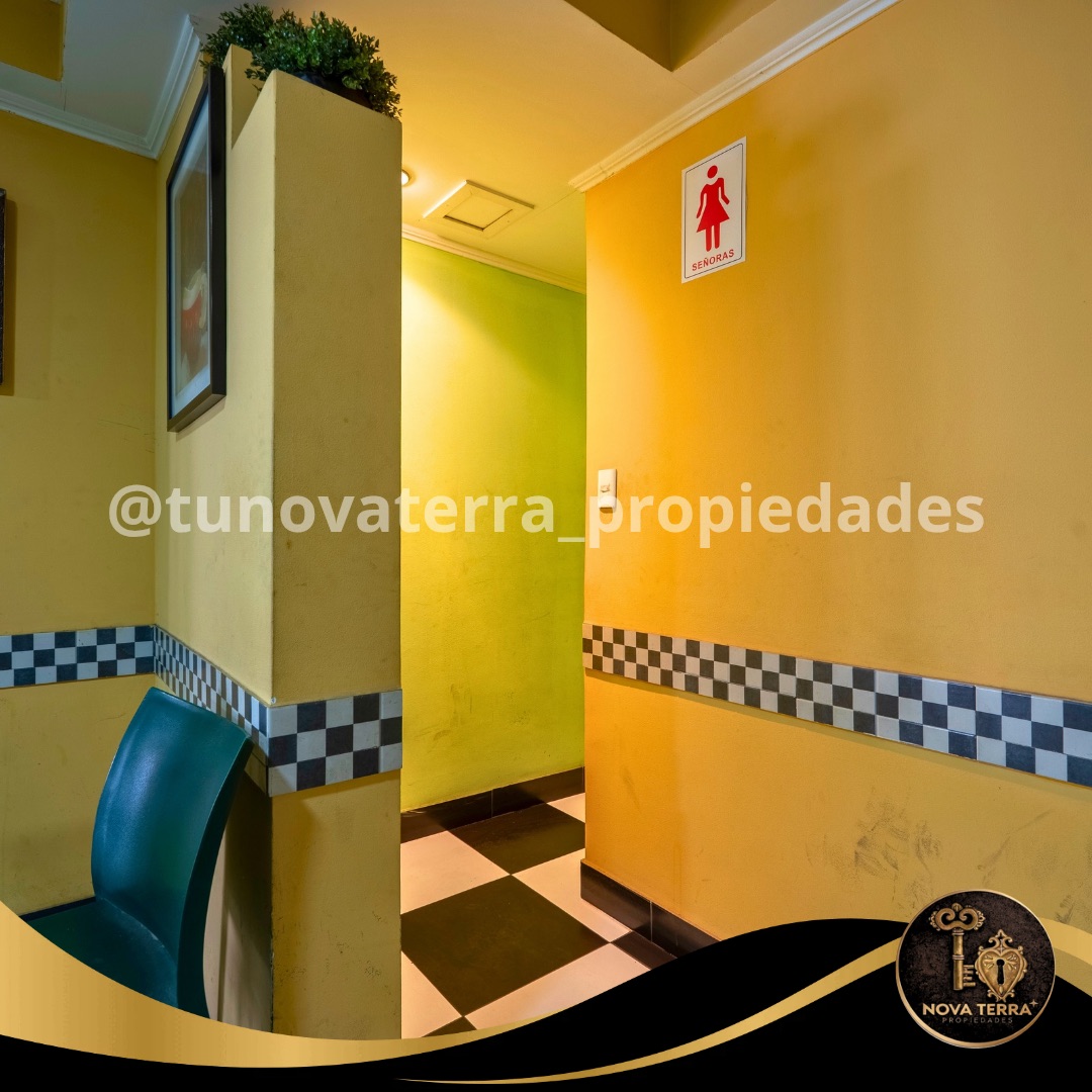 Restaurante, salón de eventos y casa habitacional en Peñalolén