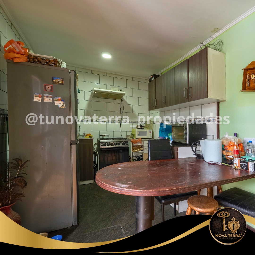 Restaurante, salón de eventos y casa habitacional en Peñalolén