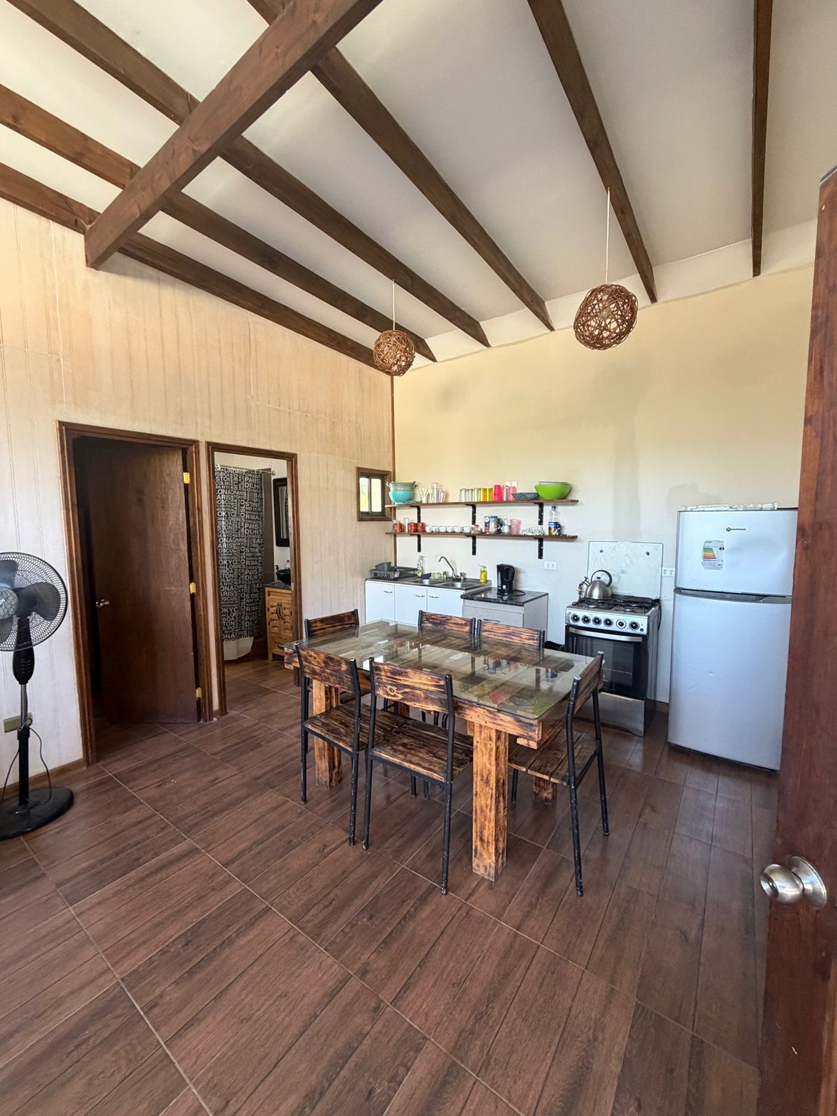 Parcela de 1.000 m² con dos cabañas en Olmué