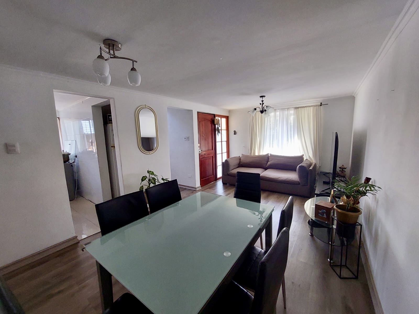 Casa en condominio con vista al mar en Cerro Los Placeres