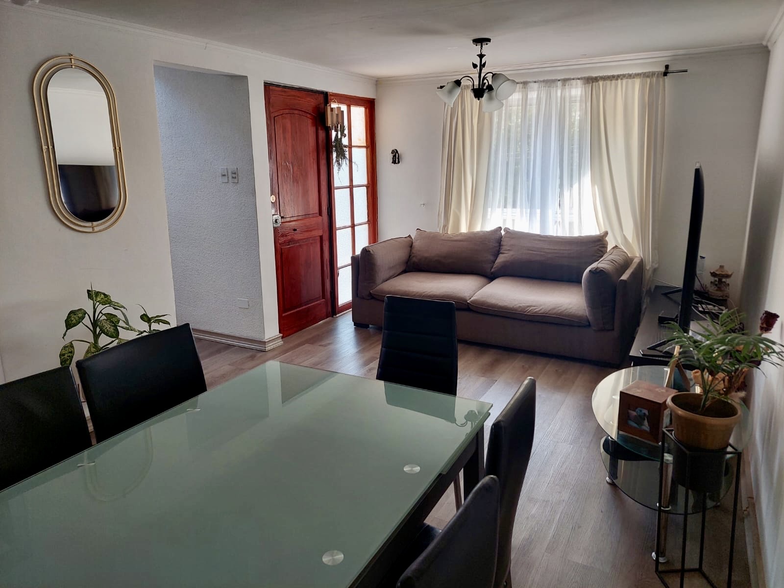Casa en condominio con vista al mar en Cerro Los Placeres