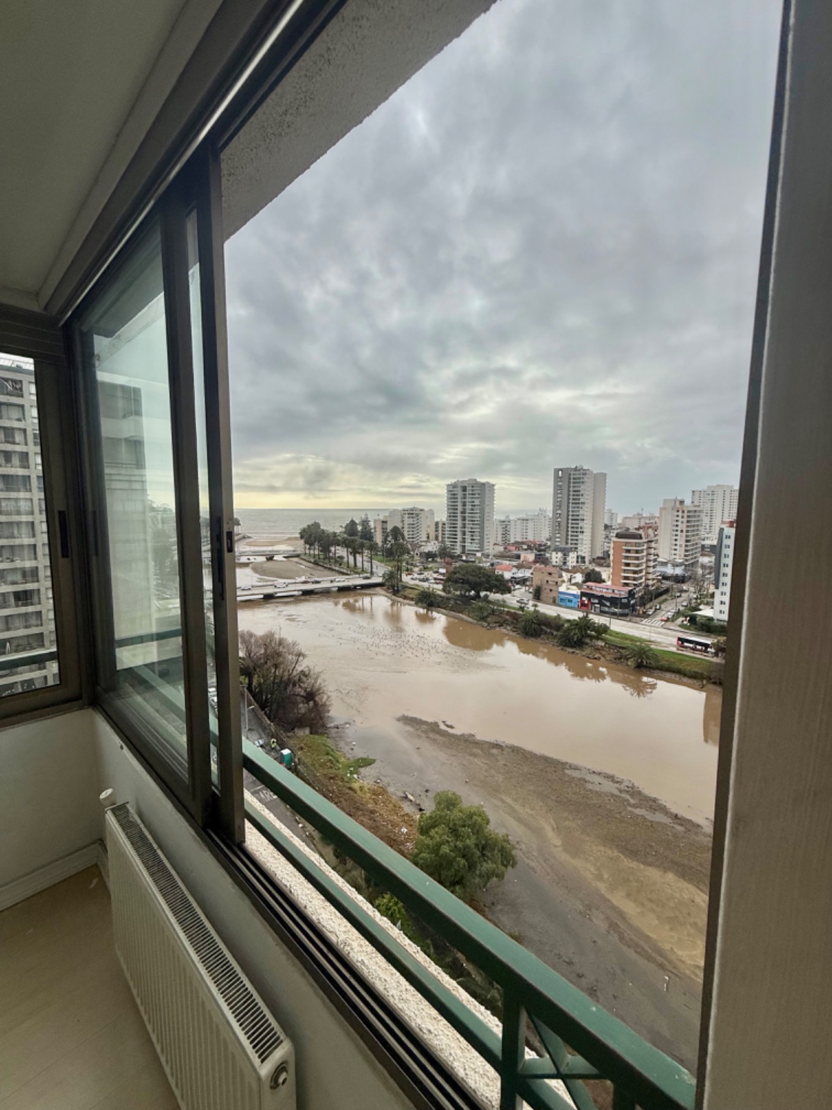 Departamento 4 habitaciones 3 baños en Arriendo