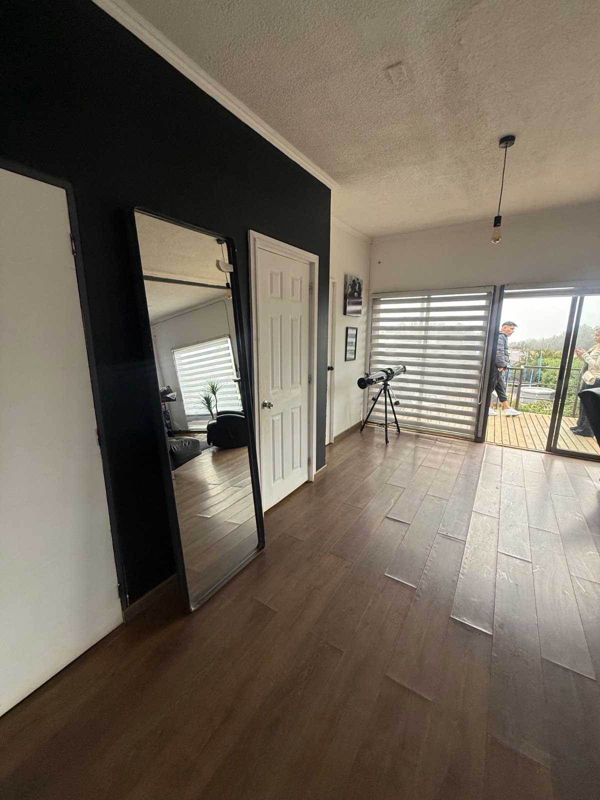 Parcela en venta en Quintero con 2 cabañas, tinaja y piscina
