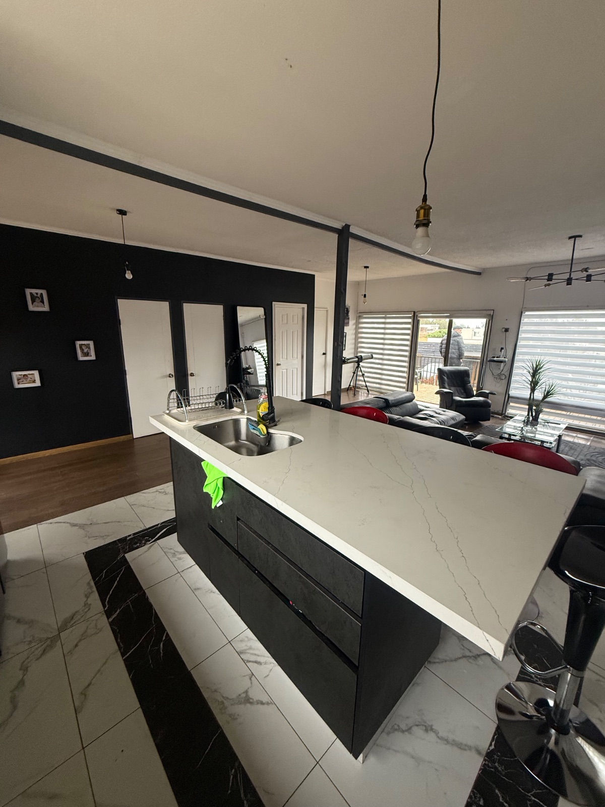 Parcela en venta en Quintero con 2 cabañas, tinaja y piscina